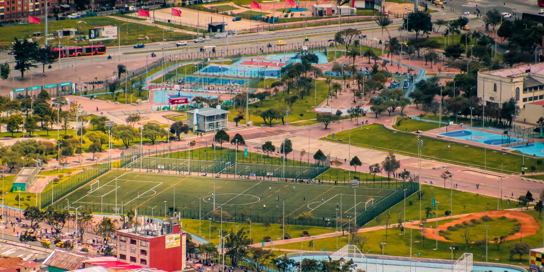 Organise your football club using football management software.