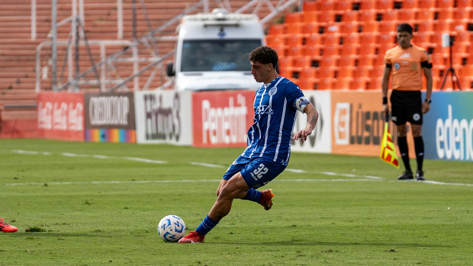 Football shooting drills are a key part of any teams training programme.