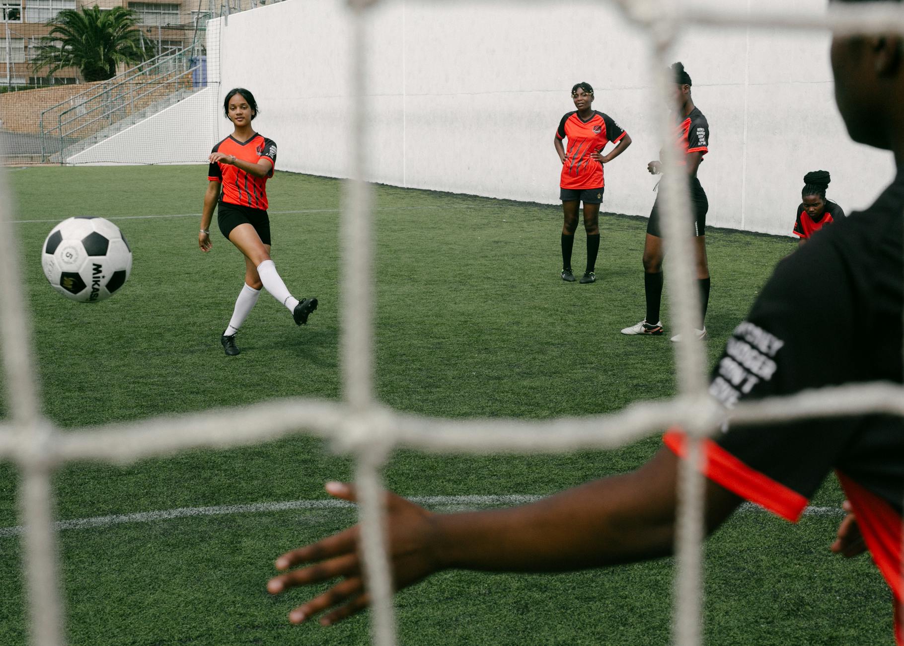 In this post Pyramid Football explores the best fundraising ideas for grassroots football clubs.